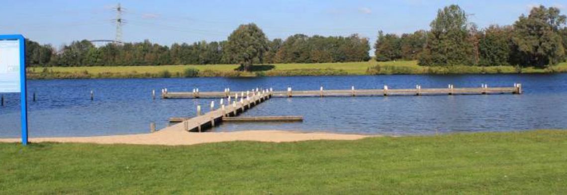 Uitzicht op het Brielse meer
